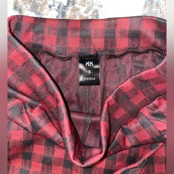 Plaid skort size small - Picture 3 of 3